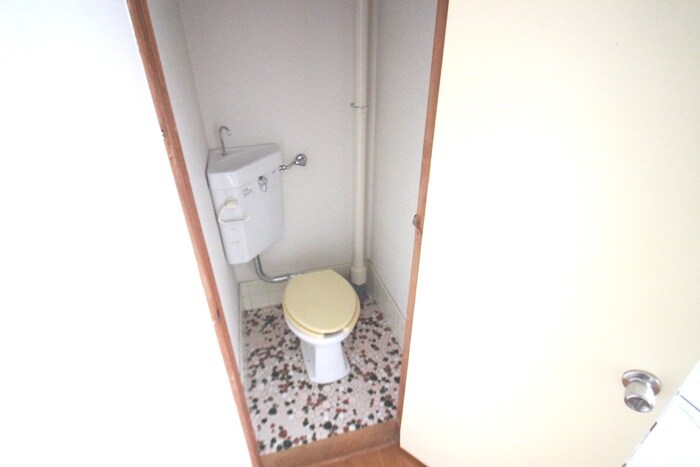 物件内観写真14　(トイレ)