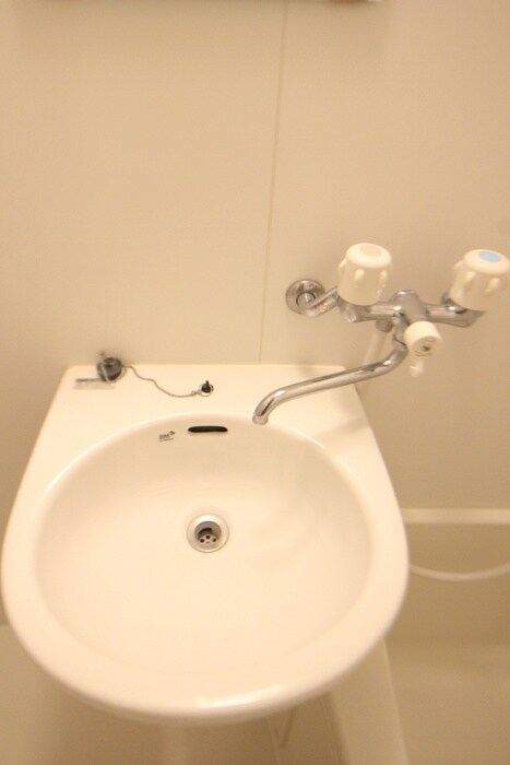 物件内観写真11　(洗面)