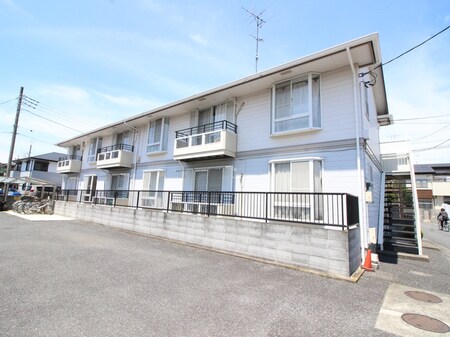 シャトルパート６　Ａ棟外観写真