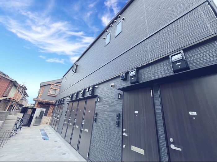 物件外観写真1　(外観写真)