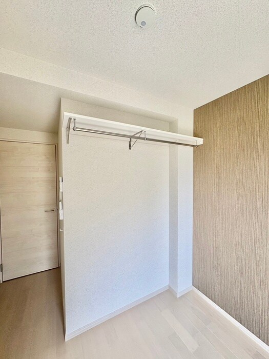 物件内観写真8　(収納)