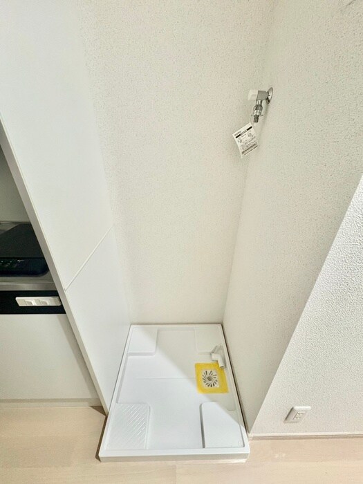 物件内観写真12　(洗濯機置場)