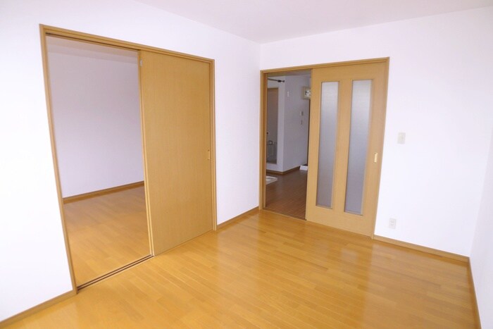 物件内観写真6　(居室)