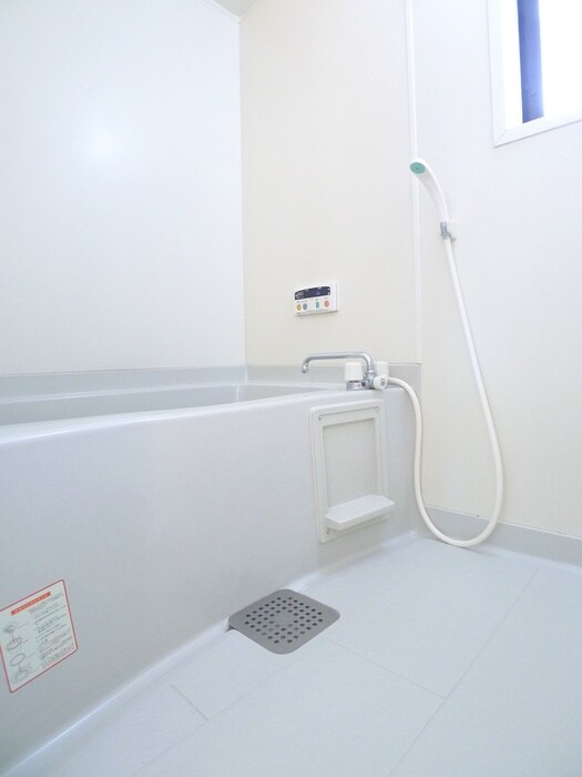 物件内観写真12　(バス／シャワールーム等)