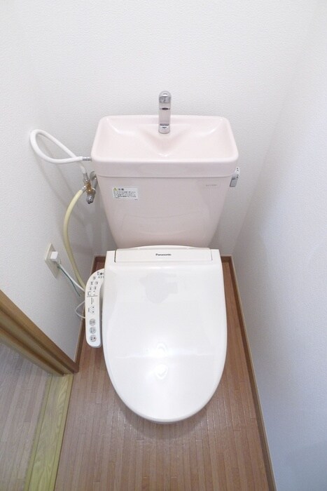 物件内観写真14　(トイレ)