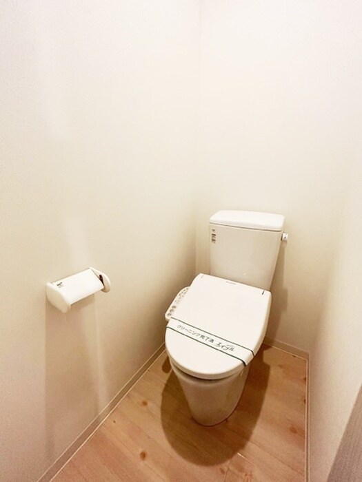 物件内観写真10　(トイレ)