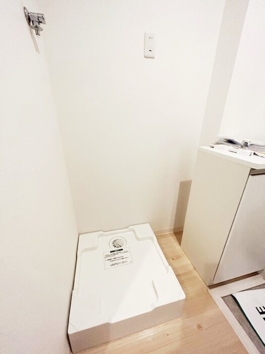 物件内観写真11　(洗濯機置場)