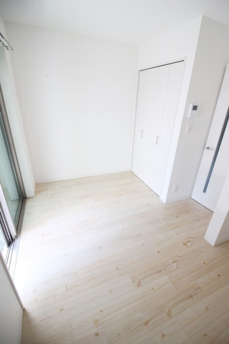 物件内観写真13　(居室)