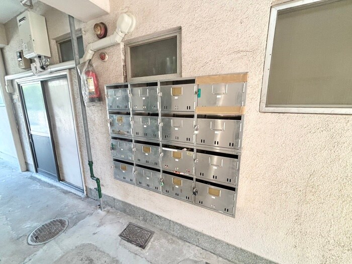 物件外観写真4　(建物設備)