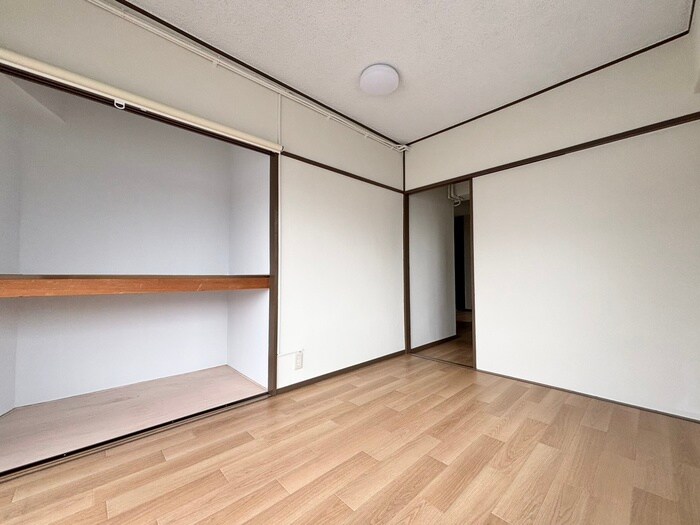 物件内観写真21　(居室)