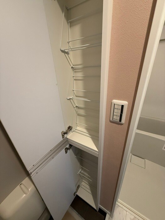 物件内観写真10　(靴箱)