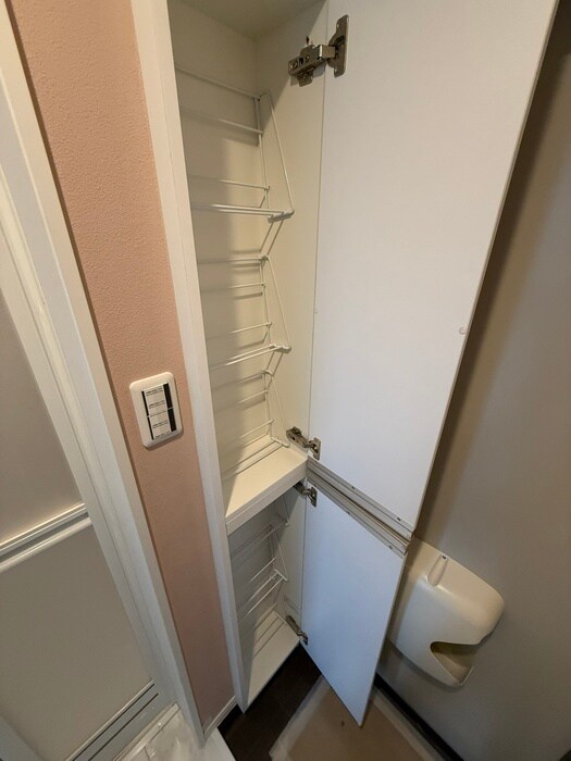 物件内観写真11　(靴箱)