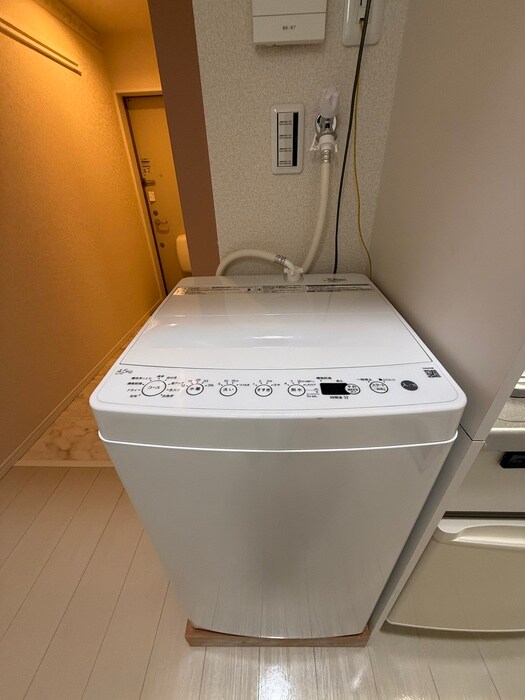 物件内観写真15　(洗濯機置場)