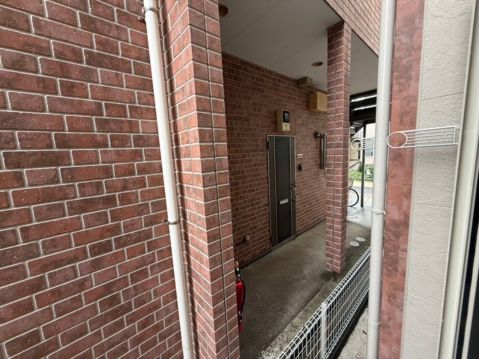 物件内観写真20　(室内からの展望)