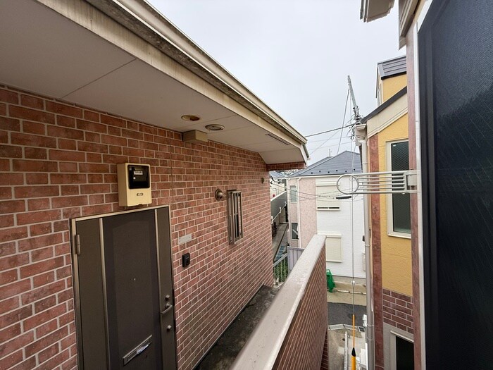 物件内観写真20　(室内からの展望)