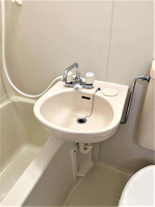 物件内観写真11　(洗面)