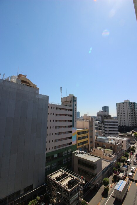 物件内観写真16　(室内からの展望)