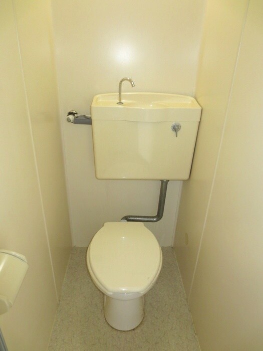 物件内観写真10　(トイレ)