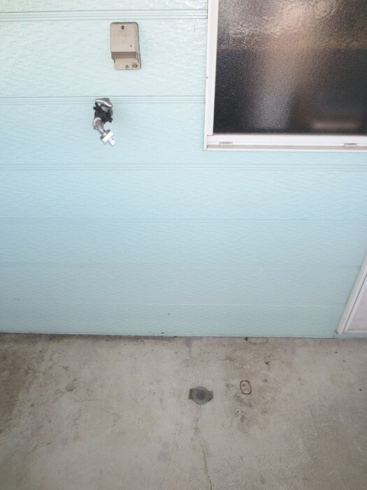 物件内観写真13　(洗濯機置場)