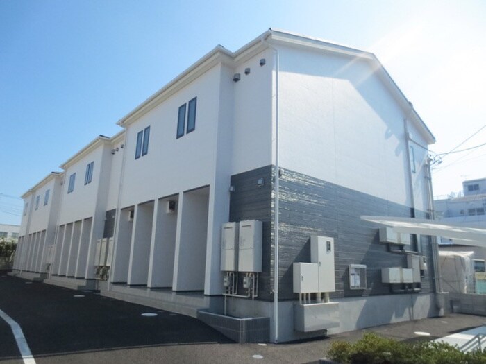 物件外観写真1　(外観写真)