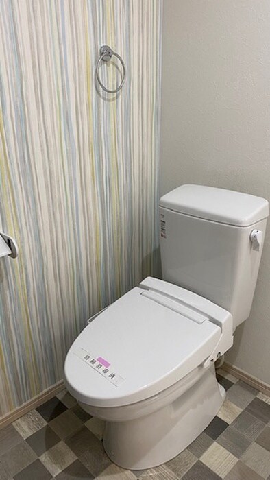 物件内観写真11　(トイレ)