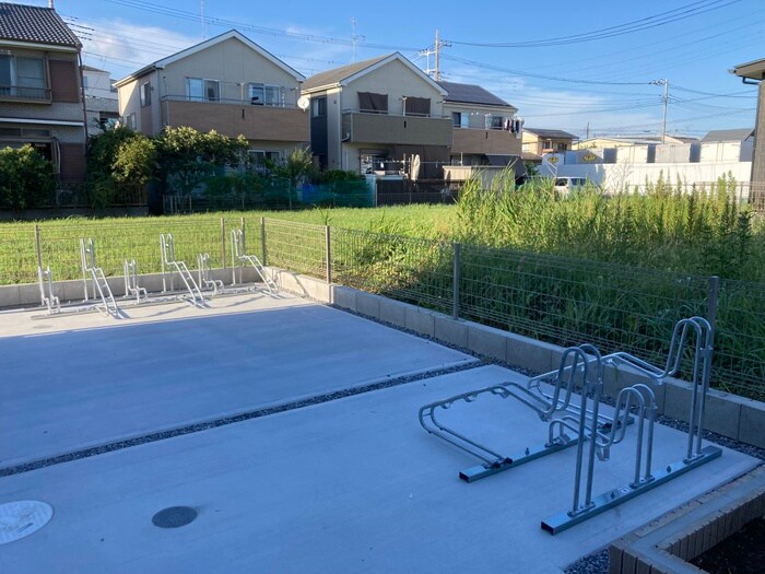 リーブルファイン八潮大曽根の駐輪場