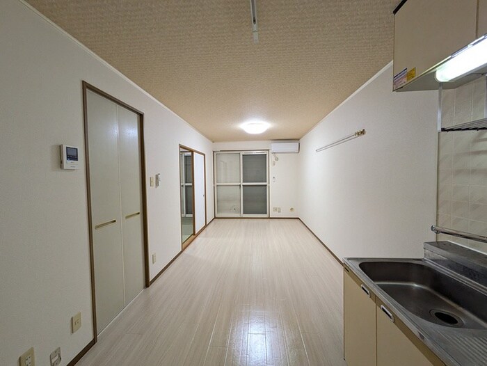 物件内観写真5　(居室)