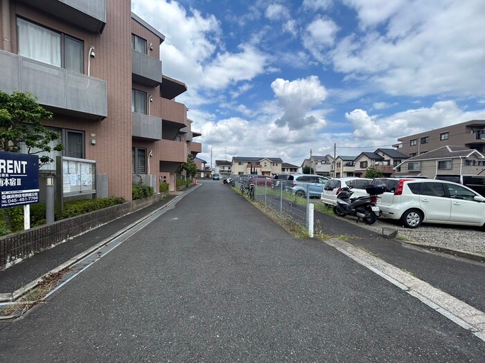 物件外観写真5　(周辺環境)