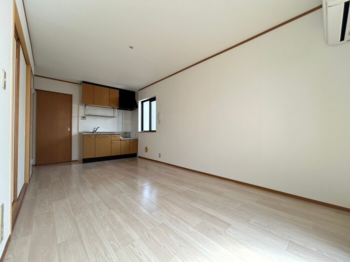 物件内観写真11　(居室)