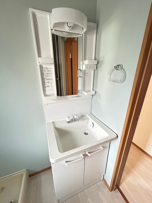 物件内観写真13　(洗面)