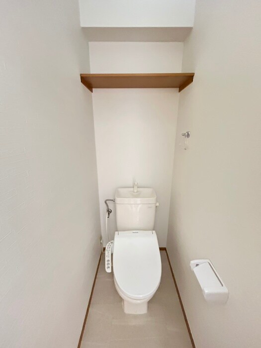 物件内観写真15　(トイレ)