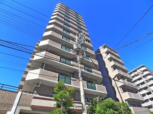 ﾗｲｵﾝｽﾞﾏﾝｼｮﾝ綾瀬谷中公園（306）外観写真