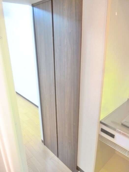 物件内観写真14　(収納)