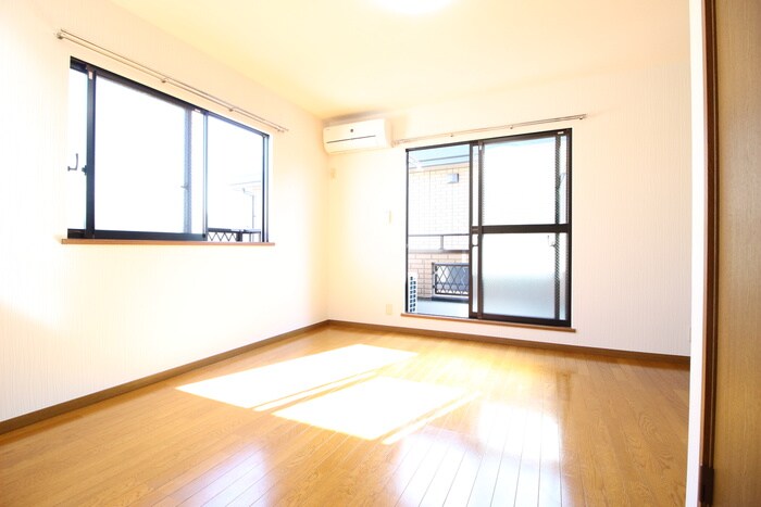 物件内観写真12　(居室)