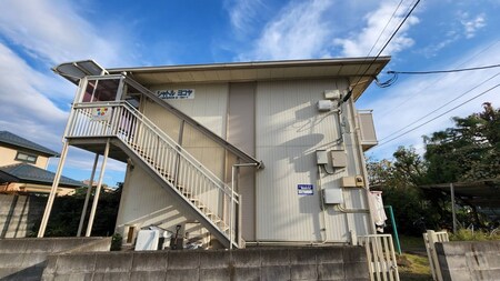 シャトルヨコヤ外観写真