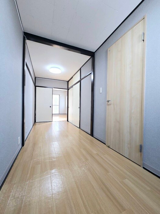 物件内観写真10　(居室)