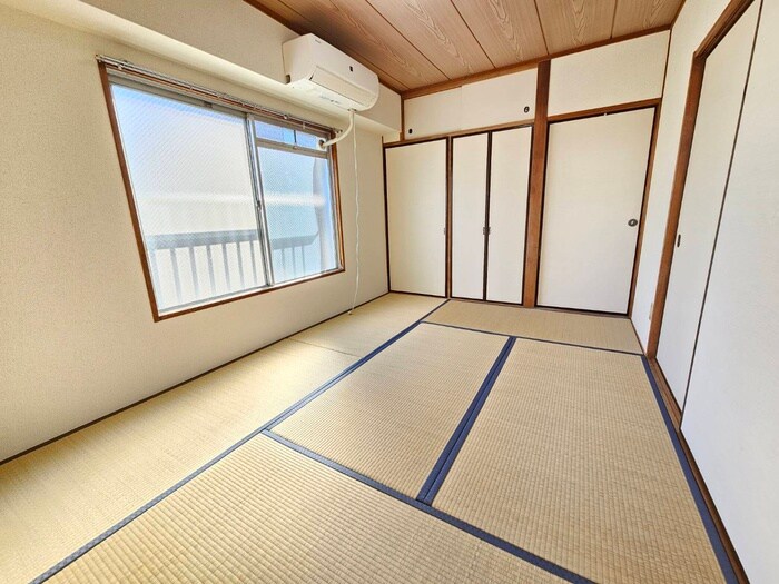 物件内観写真10　(居室)