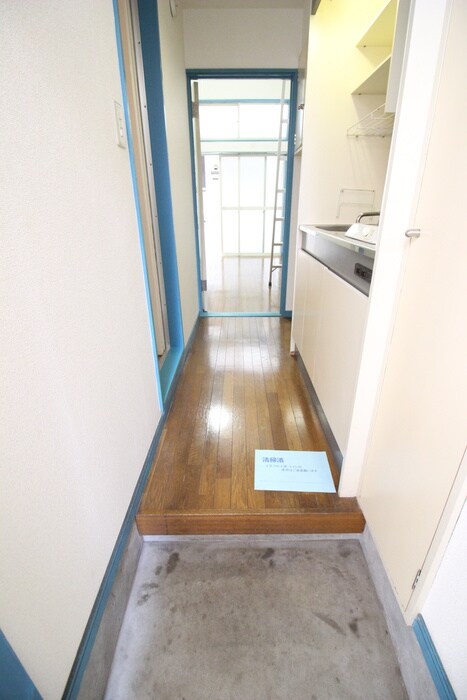 物件内観写真20　(玄関)