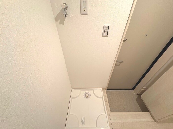 物件内観写真20　(洗濯機置場)