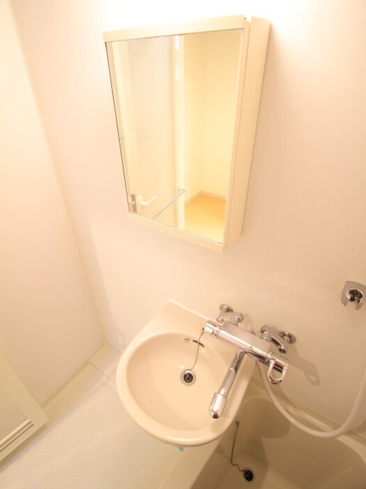 物件内観写真10　(洗面)