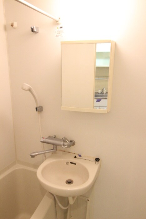 物件内観写真11　(洗面)