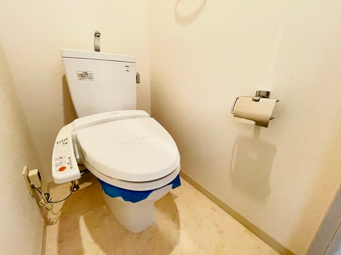 物件内観写真12　(トイレ)