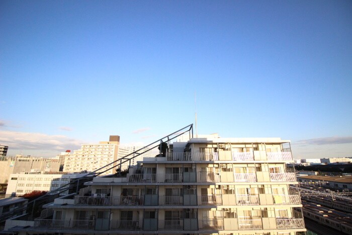 物件内観写真17　(室内からの展望)