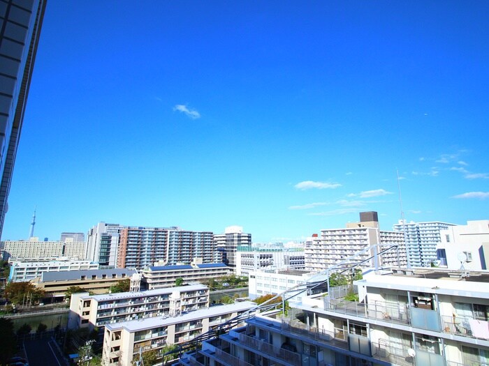 物件内観写真18　(室内からの展望)