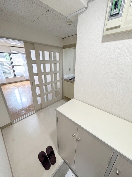 物件内観写真20　(玄関)