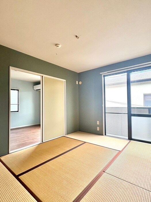 物件内観写真8　(居室)