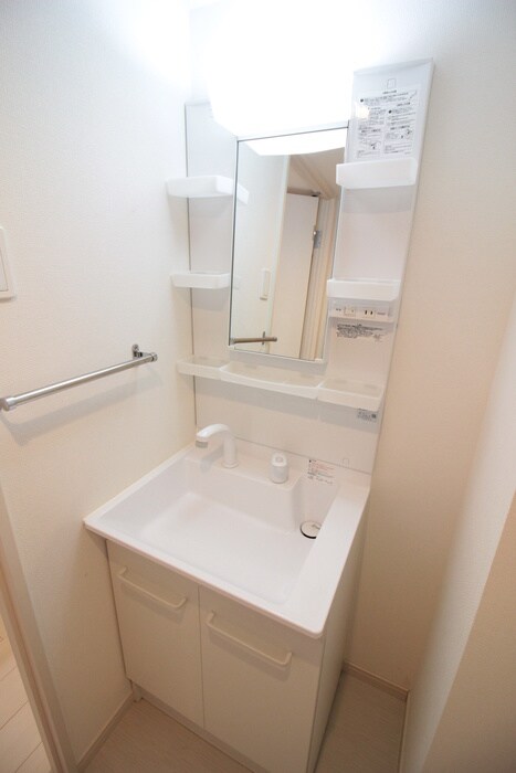 物件内観写真10　(洗面)