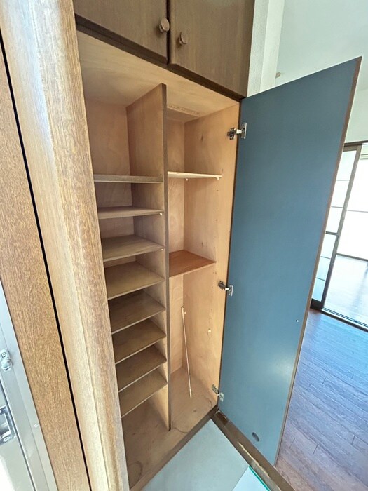 物件内観写真18　(靴箱)