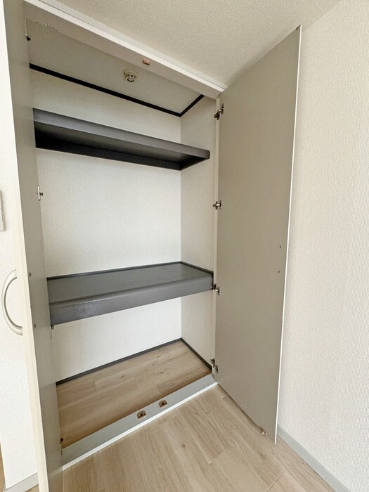 物件内観写真10　(収納)