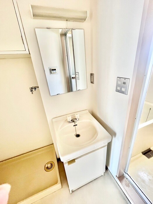 物件内観写真13　(洗面)